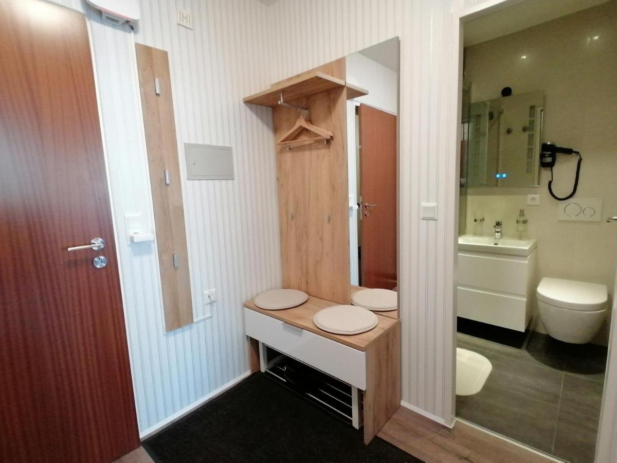 Ferienwohnung Am Schluchsee Mit Balkon & Pool Luaran gambar